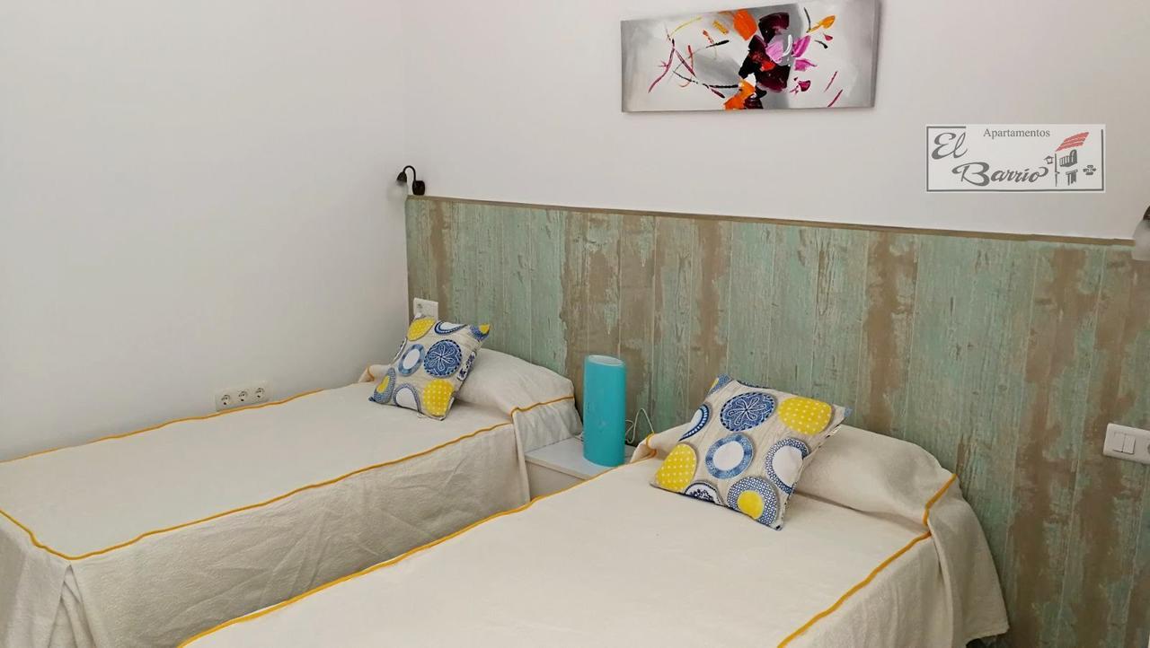 Апартаменти Apartamento El Barrio / La Torna Нерха Екстер'єр фото